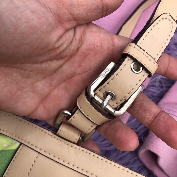 Authentic Coach patchwork purse - Picture 2 of 5